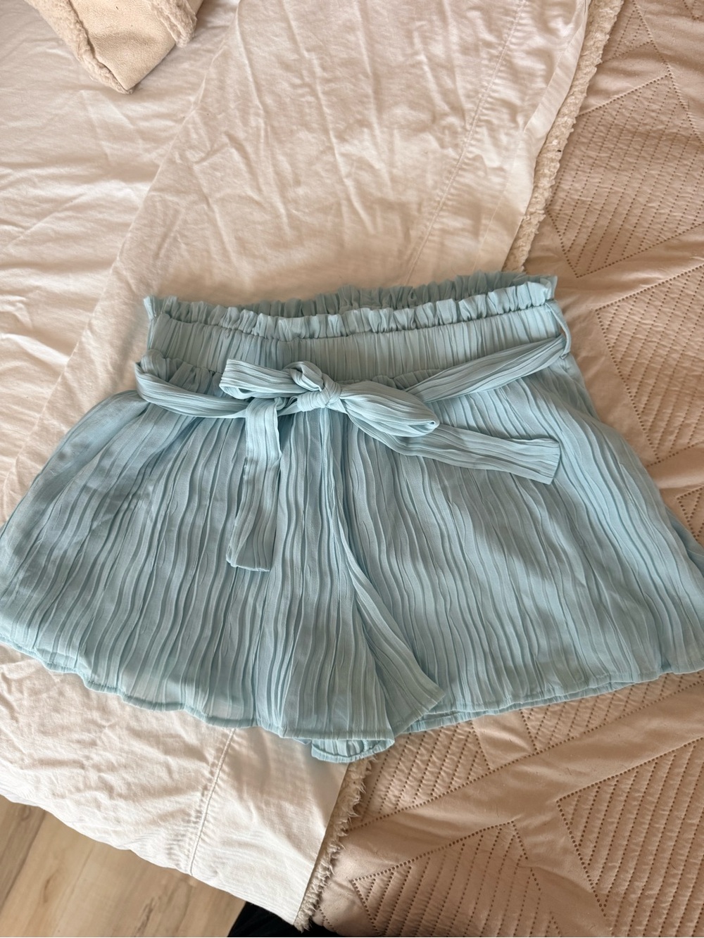Light Blue Pleated Waist-Tie Women's Shorts